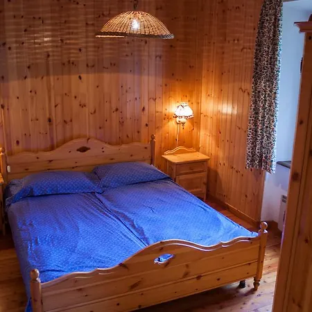 Al Girmul Apartmán